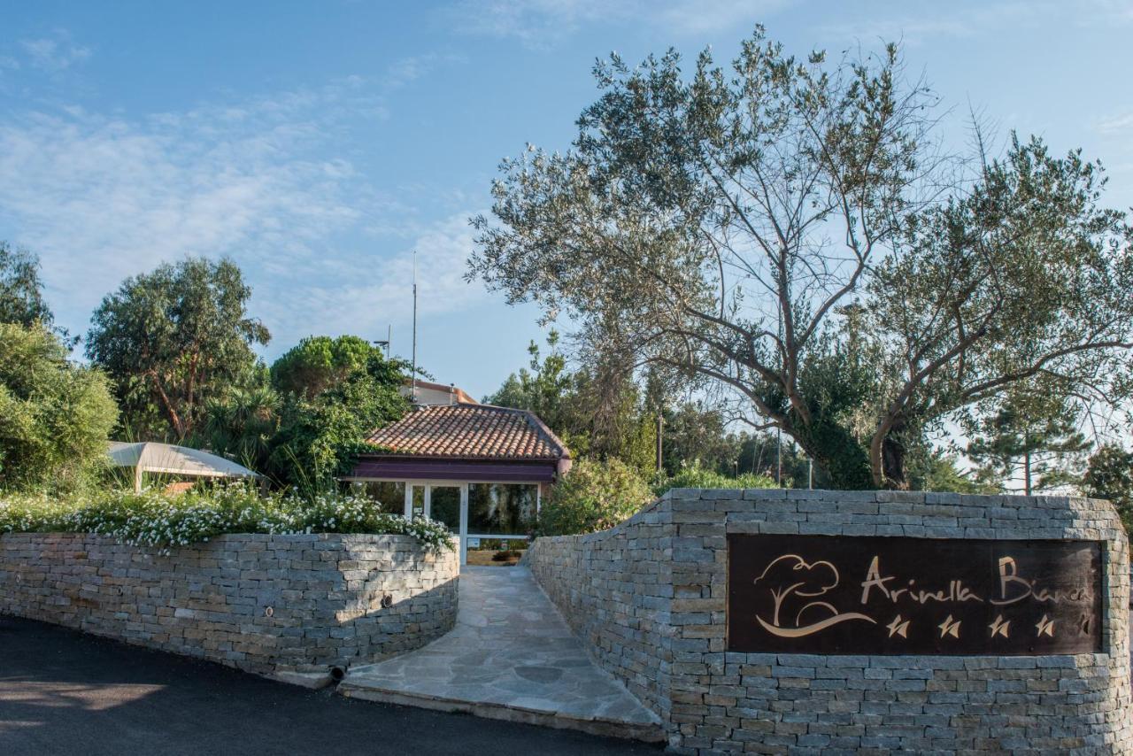 Hotel Camping Arinella Bianca Ghisonaccia Exteriér fotografie